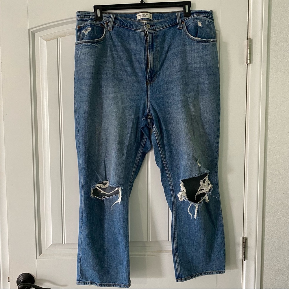 Ambercombie & Fitch size 18 Curve Love ankle straight ultra high rise